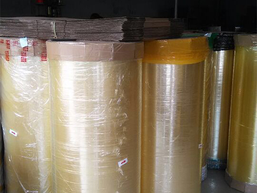 封口膠帶生産(chǎn)車間